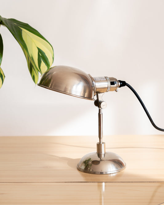 Habitat Tommy desk lamp from the 1990s, polished chrome metal, vintage condition | Vecino Shop
