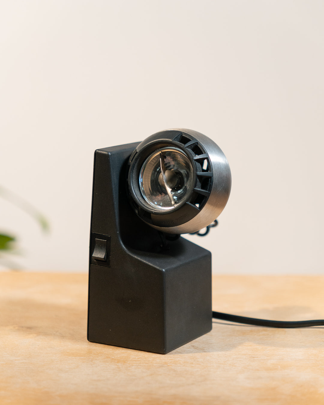 Rare 1970s Osram Minispot halogen lamp designed by Dieter Witte, iconic Space Age vintage lighting. Vecino Shop