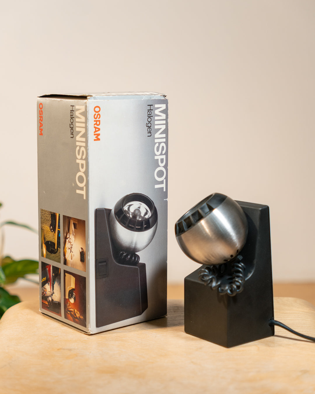 Rare 1970s Osram Minispot halogen lamp designed by Dieter Witte, iconic Space Age vintage lighting. Vecino Shop