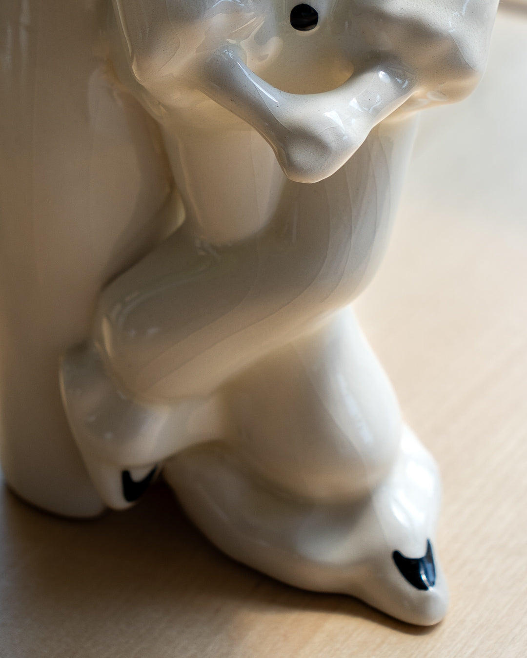 Vintage 1970s Pierrot Harlequin ceramic vase figurine