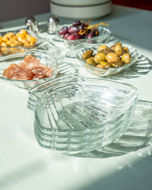 Vintage Sovirel glass shell plates set – made in France – Vecino Shop