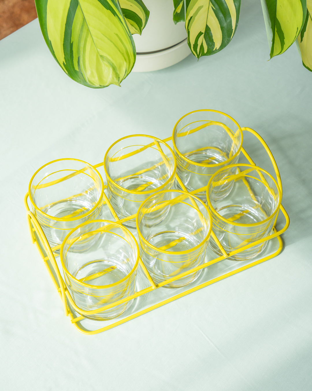 Vintage yellow striped glass set with metal holder – Vecino Shop
